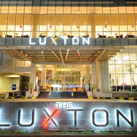 The Luxton Bandung Exterior foto