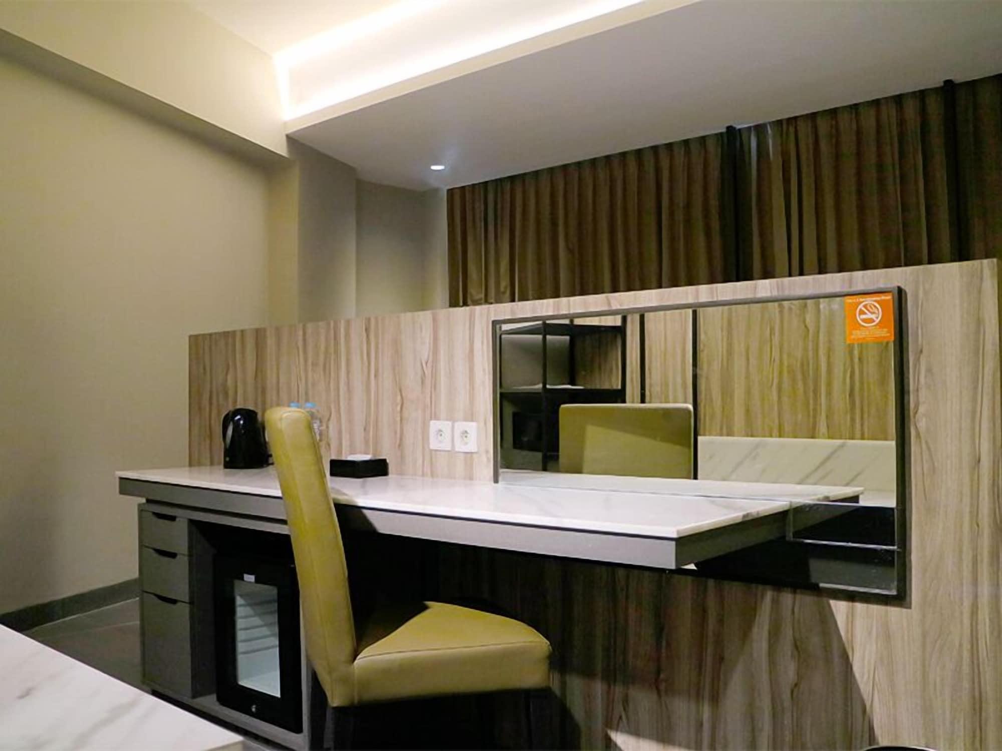 The Luxton Bandung Exterior foto