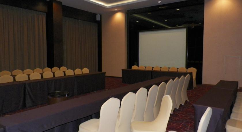 The Luxton Bandung Exterior foto