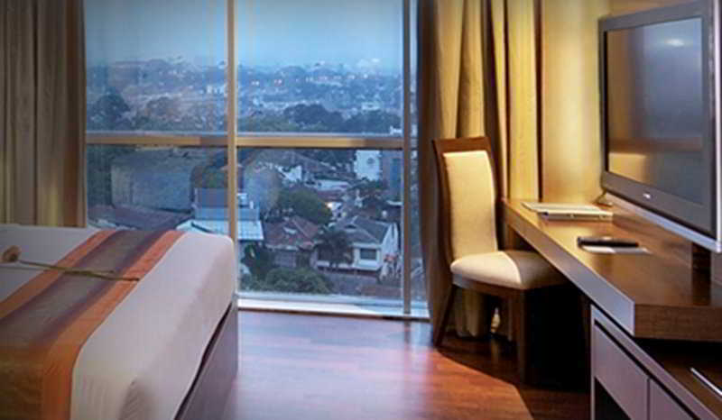 The Luxton Bandung Exterior foto