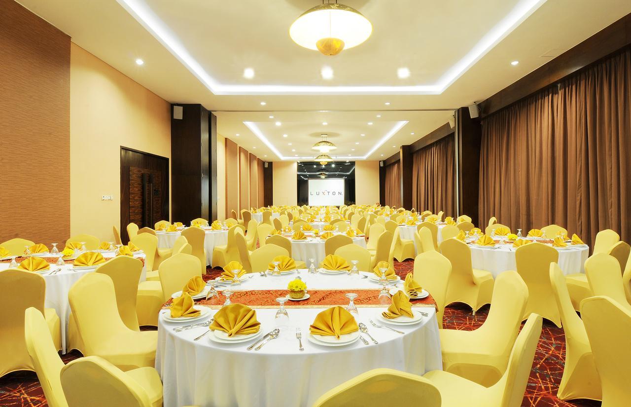 The Luxton Bandung Exterior foto
