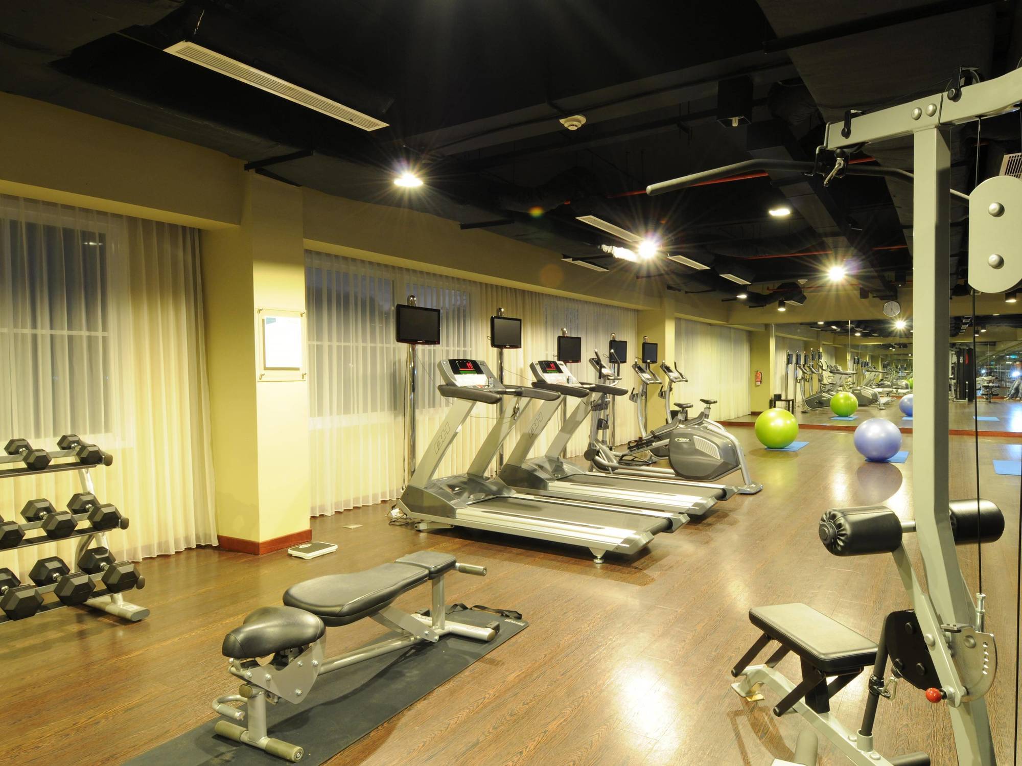The Luxton Bandung Exterior foto